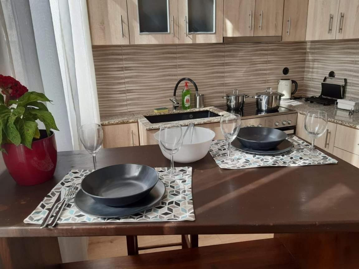 Lazarte Villa Mytilene Luaran gambar